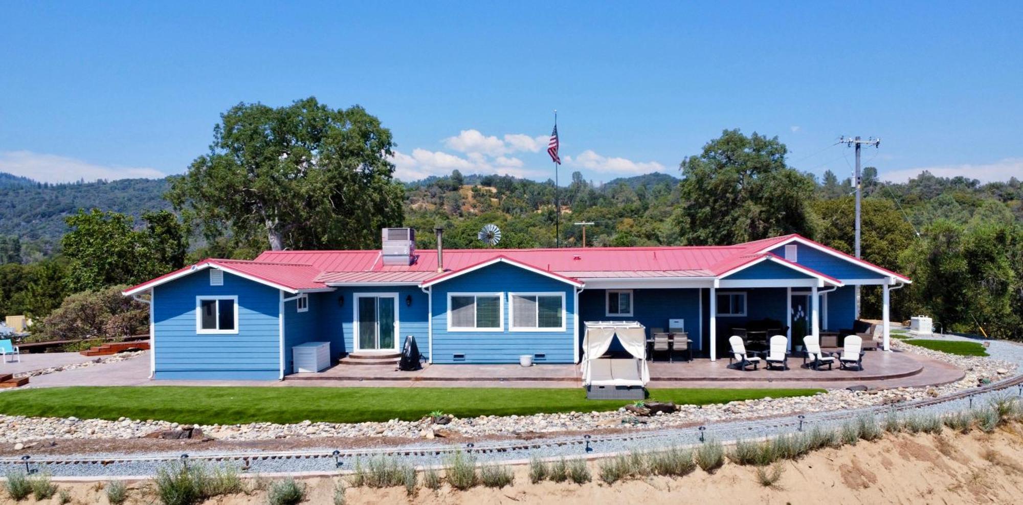 Enchanted Property Near Yosemite, View, Game Room オーウェニー エクステリア 写真